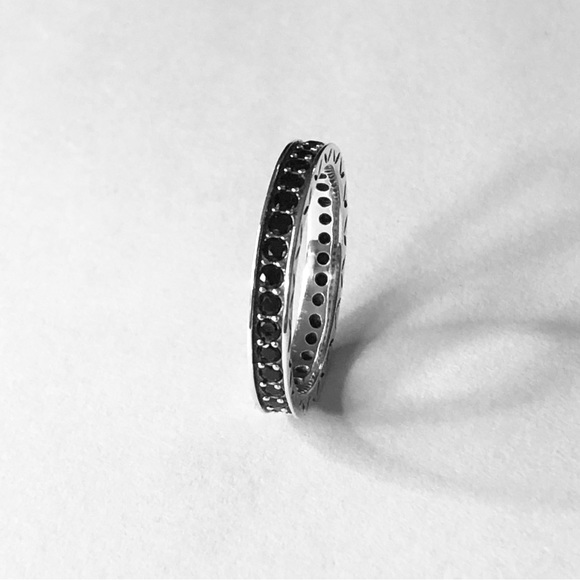 Solid 925 Sterling Silver Black CZ Ring - Picture 1 of 9